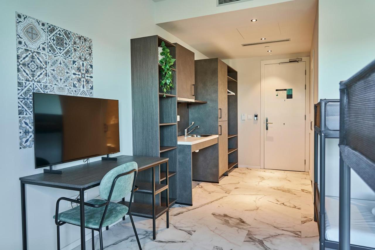 Student Experience Madrid Pozuelo - Luxury Hostel Pozuelo de Alarcón Esterno foto