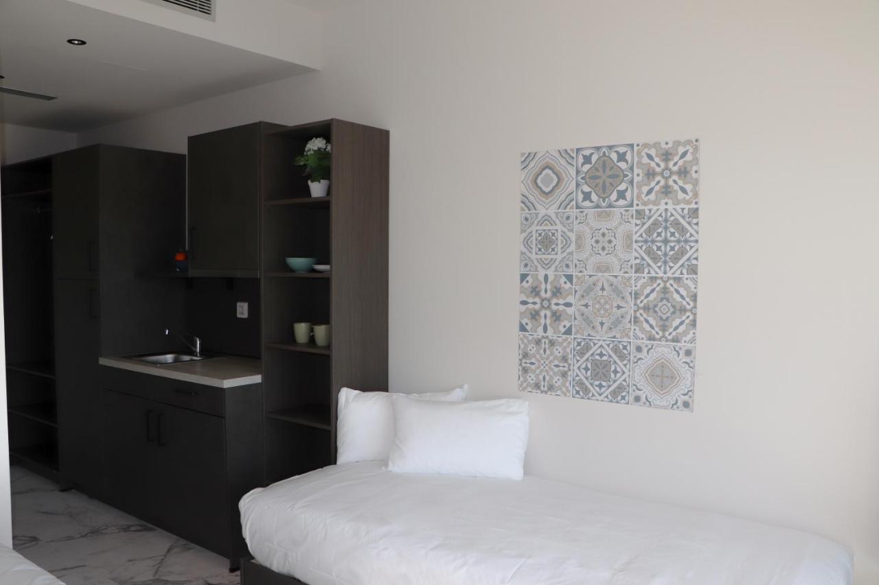 Student Experience Madrid Pozuelo - Luxury Hostel Pozuelo de Alarcón Esterno foto