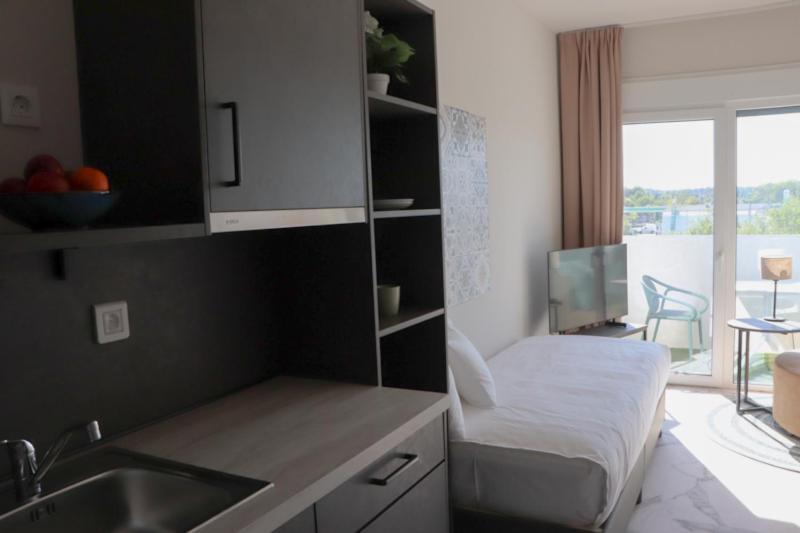 Student Experience Madrid Pozuelo - Luxury Hostel Pozuelo de Alarcón Esterno foto